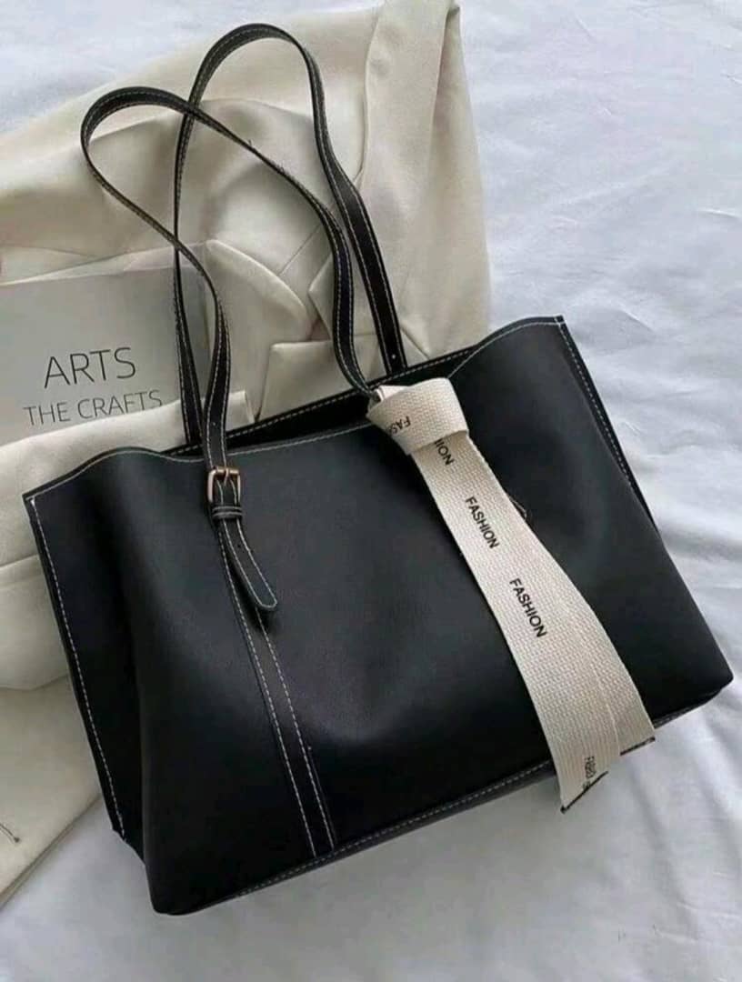 شنط 💎✨️ MOHRA STORE